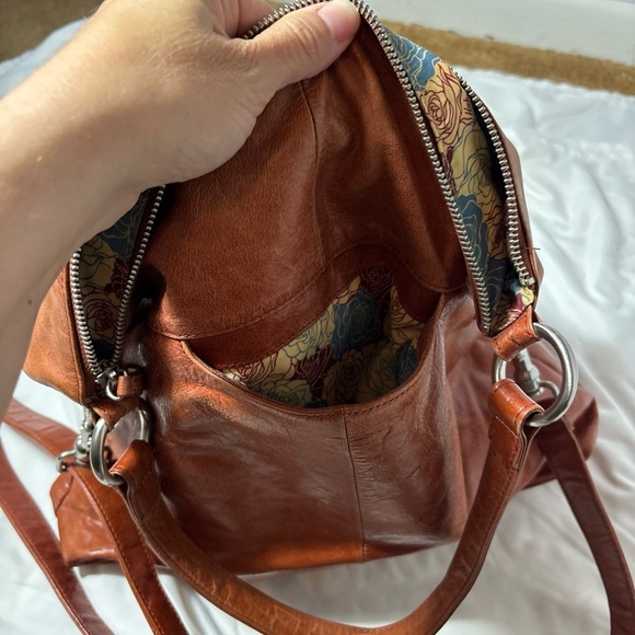 HOBO The Original Liberty Large Handbag Brown Leather Crossbody Bag - Picture 8 of 8